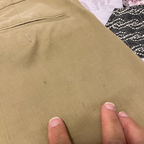 80% SILK MEN’S 36 SHORTS Tommy Bahama Beige Pleated Bermuda Shorts CHECK ISSUES - Picture 9 of 14